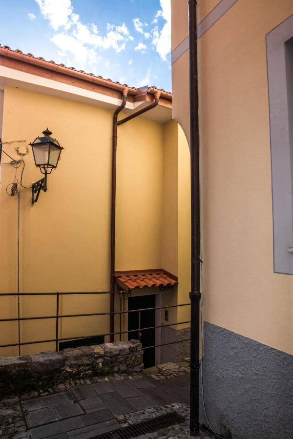 Ca' Melia Apartamento Castiglione Chiavarese Exterior foto